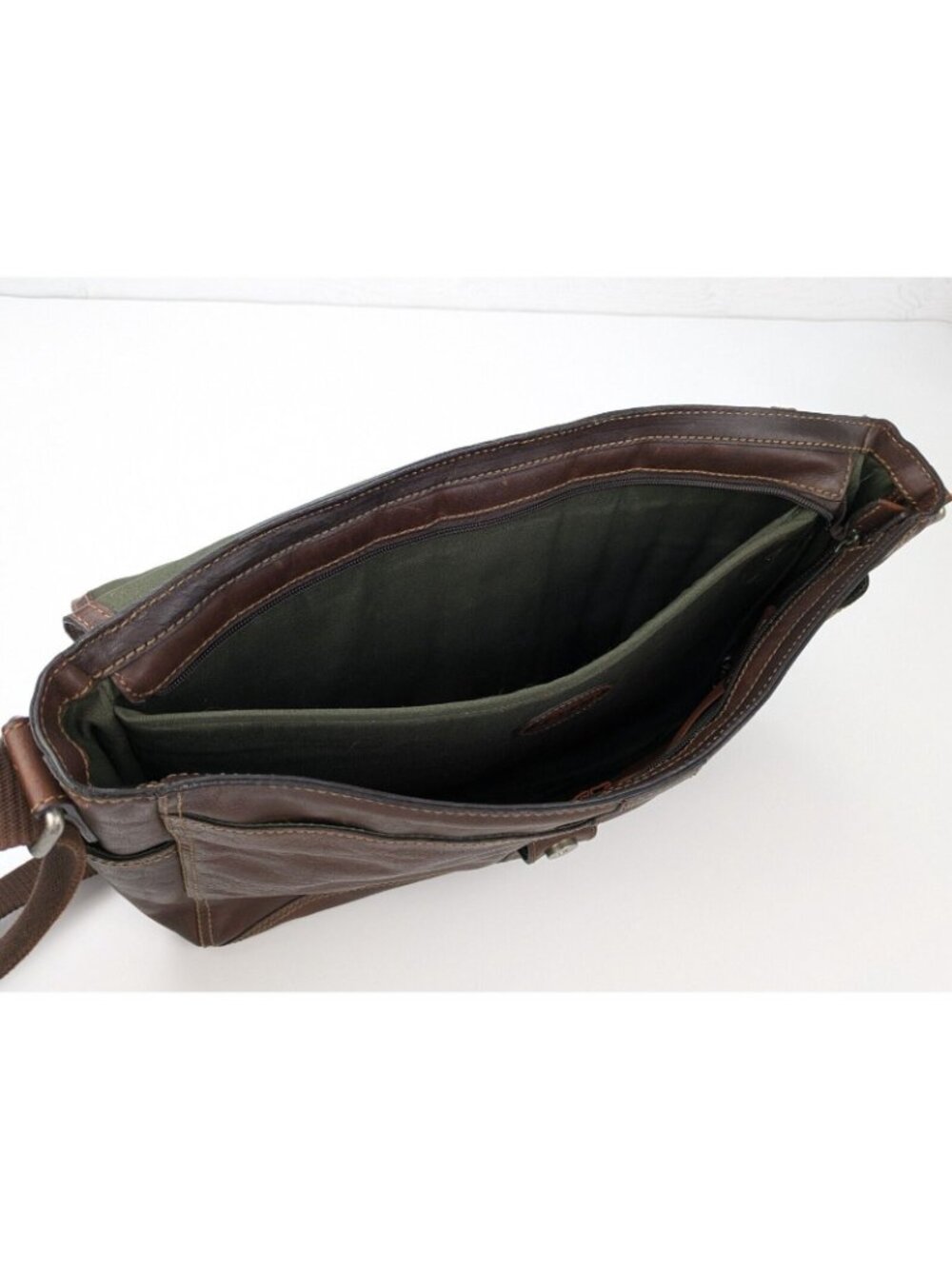 FOSSIL Brown Leather Messenger Laptop Professional Bag Crossbody Bag Large - Picture 7 of 10